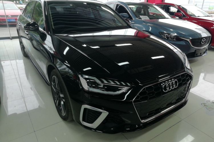 奥迪A4L 2020款 40 TFSI 豪华动感型车身外观6002