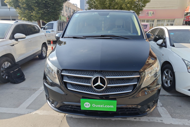 奔驰 威霆 2018款 2.0T 精英版 7座 国V车身外观6001