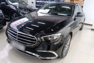 奔驰E级 2023款 E 260 L