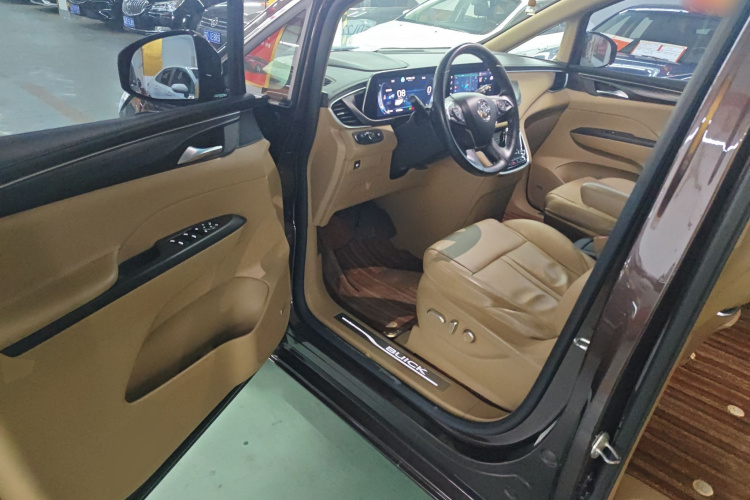 别克GL8 2021款 ES陆尊 653T 旗舰型中控内饰20