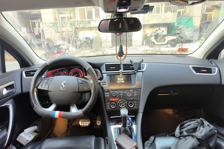 DS 4S 2016款 1.6T 自动智享科技版THP160局部细节13