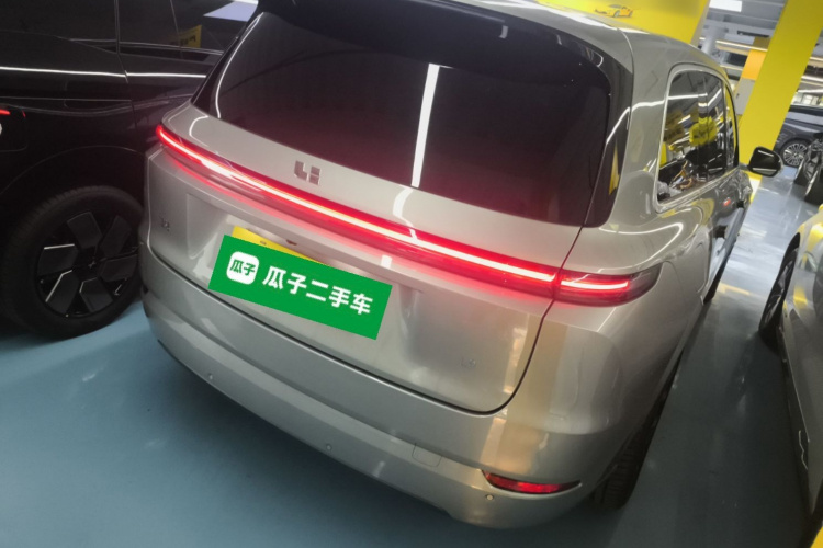 理想汽车 理想L9 2024款 Ultra车身外观6005