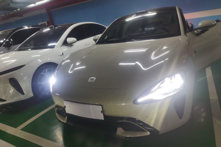 小米汽车 小米SU7 2024款 四驱Max创始版车身外观2