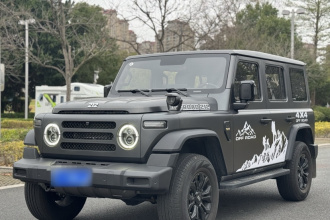 212 T01 2024款 2.0T 机械师