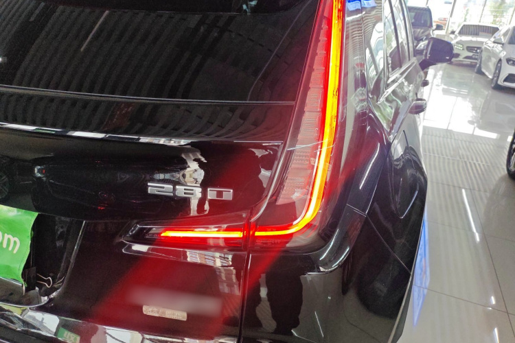 凯迪拉克XT4 2020款 28T 两驱豪华型车身外观6006