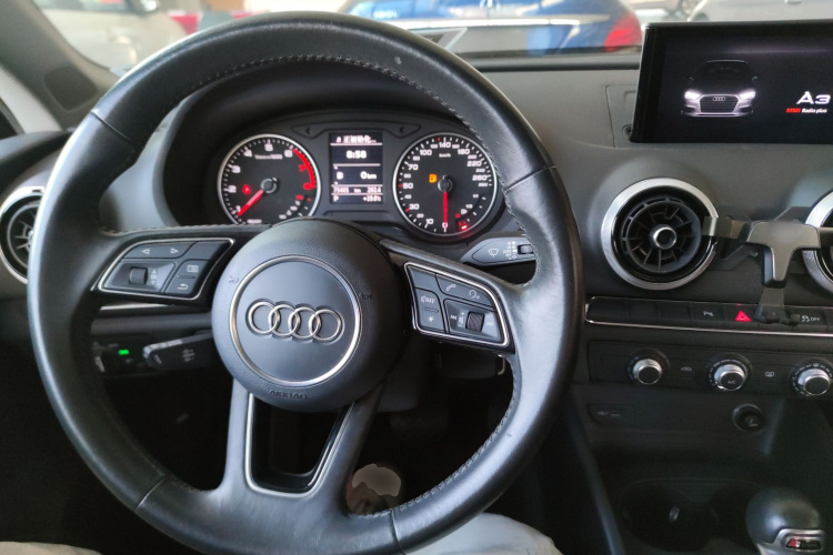 奥迪A3 2020款 Limousine 35 TFSI 时尚型 国VI中控内饰12