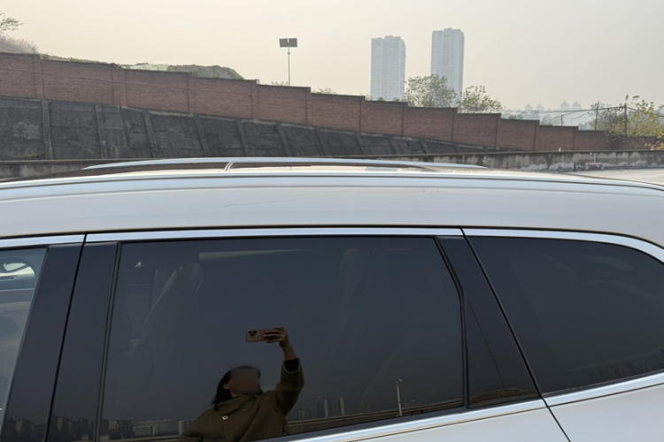 鸿蒙智行 问界M7 2022款 1.5T 后驱舒适版局部细节57