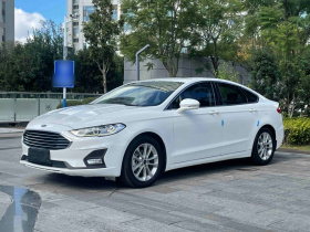 福特 蒙迪欧 2020款 EcoBoost 180 时尚型
