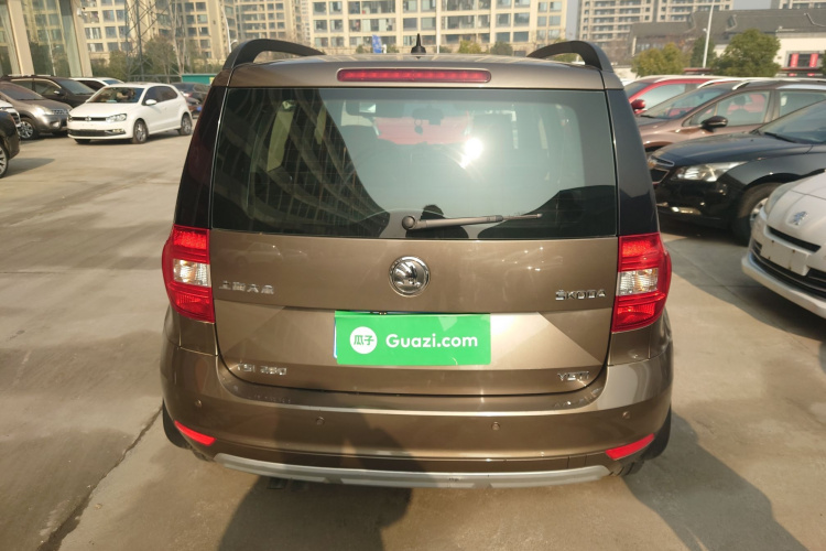 斯柯达 Yeti 2016款 1.4TSI DSG前行版车身外观6