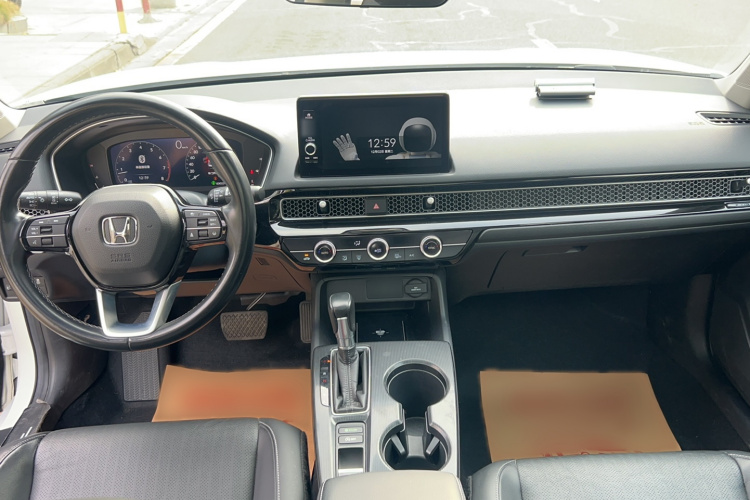 本田 思域 2022款 240TURBO CVT劲控版中控内饰7005