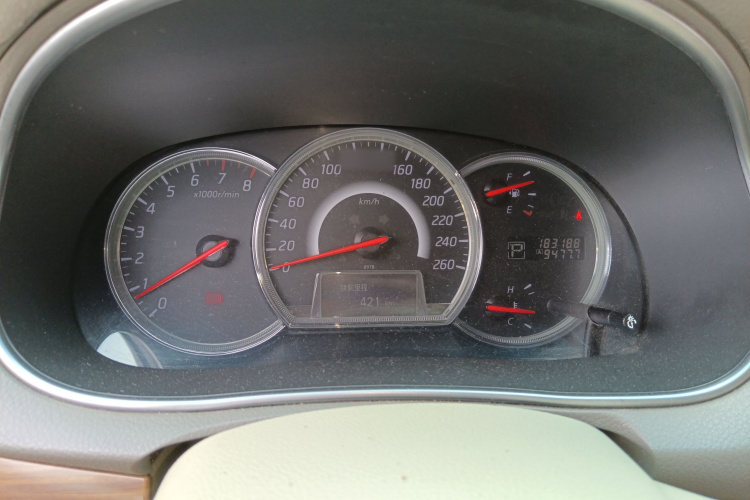 日产 天籁 2011款 2.0L XL舒适版局部细节14