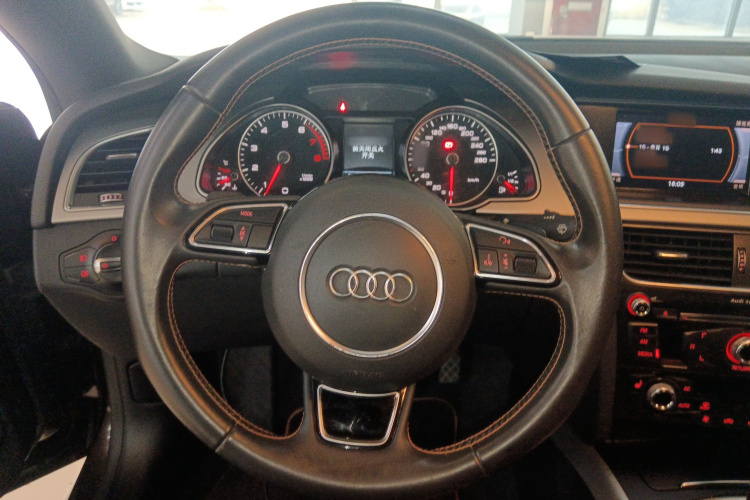 奥迪A5 2014款 Coupe 45 TFSI风尚版局部细节13