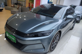 比亚迪 汉L 2025款 DM-p 四驱激光雷达旗舰型