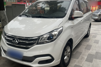 上汽大通MAXUS 大通G10 2014款 2.0T 自动精英版