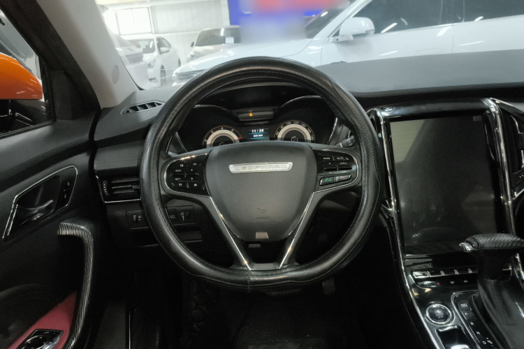 猎豹汽车 猎豹CS9 2017款 1.5L CVT精英型中控内饰13