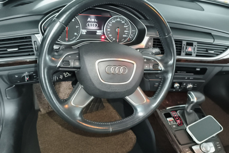 奥迪A6L 2014款 30 FSI 技术型局部细节13