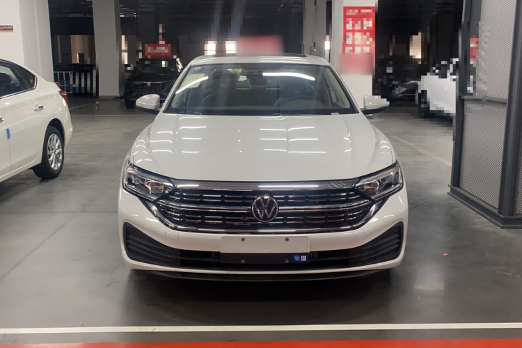 大众 速腾 2024款 300TSI DSG飞越版车身外观6001