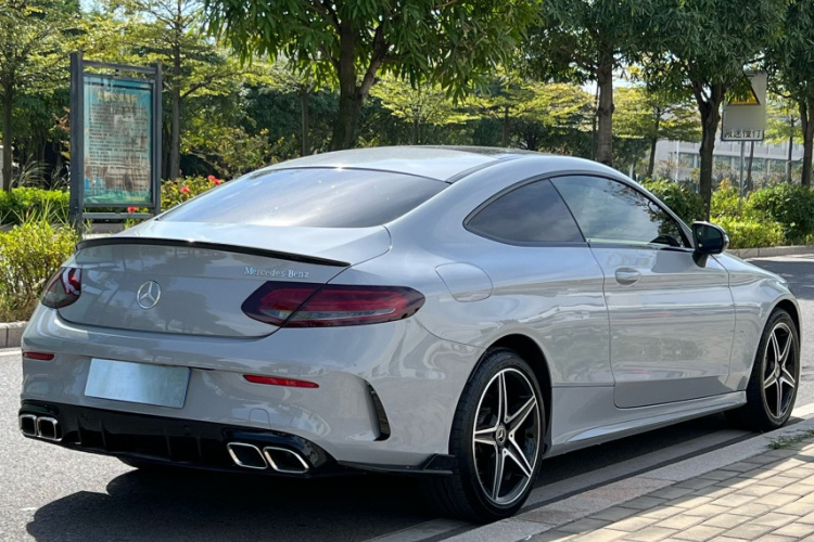 奔驰C级(进口) 2018款 C 200 轿跑车车身外观6004