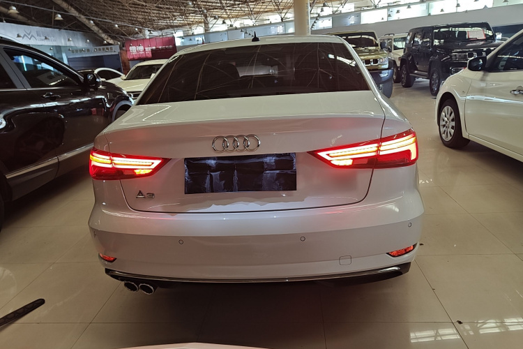 奥迪A3 2019款 Limousine 35 TFSI 风尚型 国VI车身外观6