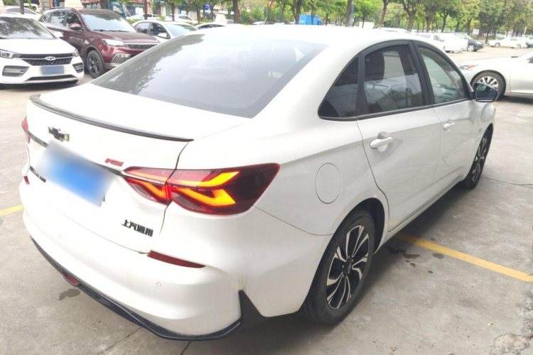 雪佛兰 科鲁泽 2020款 轻混 RS 330T 自动畅快版车身外观6005