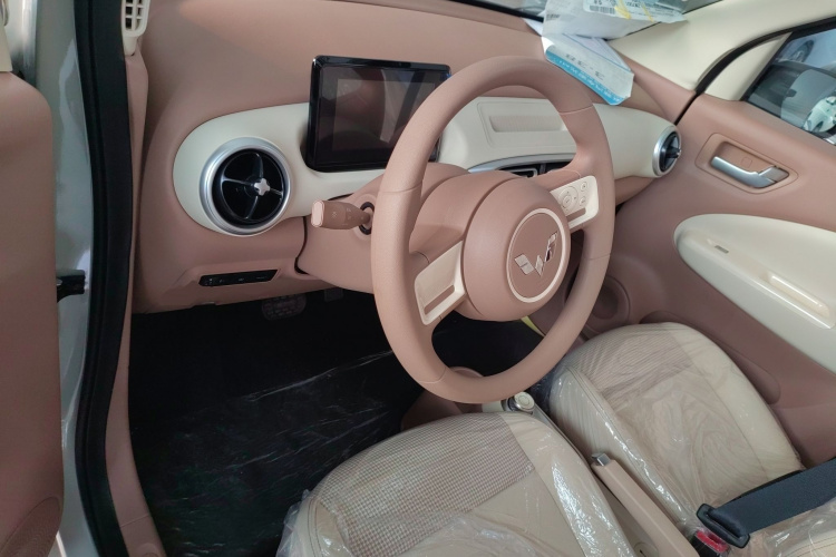 五菱汽车 宏光MINIEV 2025款 四门版 进阶款中控内饰12