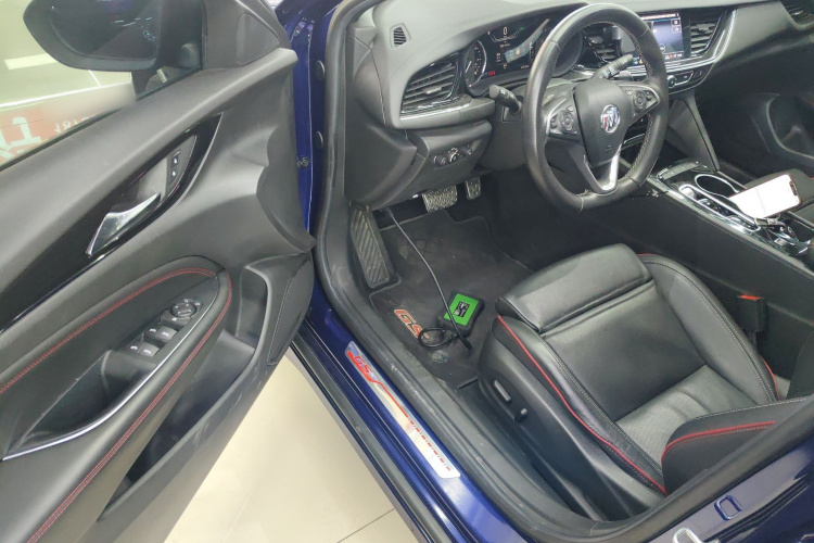 别克 君威 2020款 GS 28T 精英型中控内饰7003