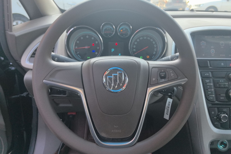 别克 英朗 2013款 GT 1.6L 自动时尚版局部细节13