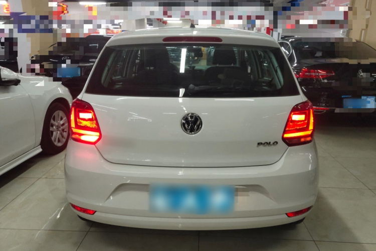大众 Polo 2016款 1.4L 手动风尚型车身外观6