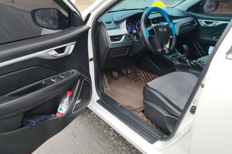 吉利汽车 远景 2020款 1.5L 手动亚运版中控内饰20