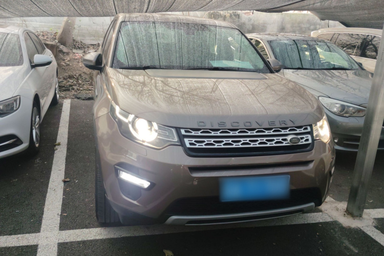 路虎 发现神行 2017款 2.0T HSE车身外观6001