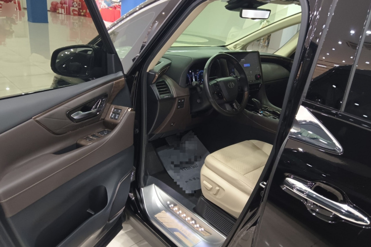 丰田 埃尔法 2024款 双擎 2.5L 臻享版中控内饰20
