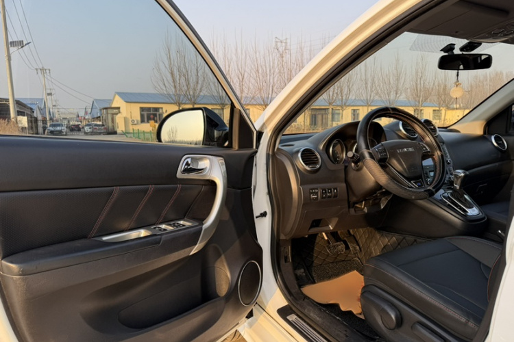 哈弗H6 2016款 升级版 1.5T 自动两驱精英型中控内饰7001
