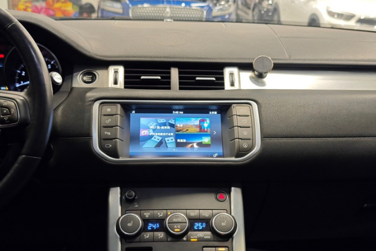 路虎 揽胜极光 2017款 2.0T SE 智耀版局部细节18