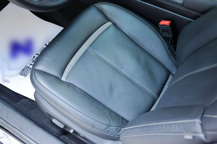 福特 金牛座 2015款 EcoBoost 325 V6旗舰型中控内饰7008