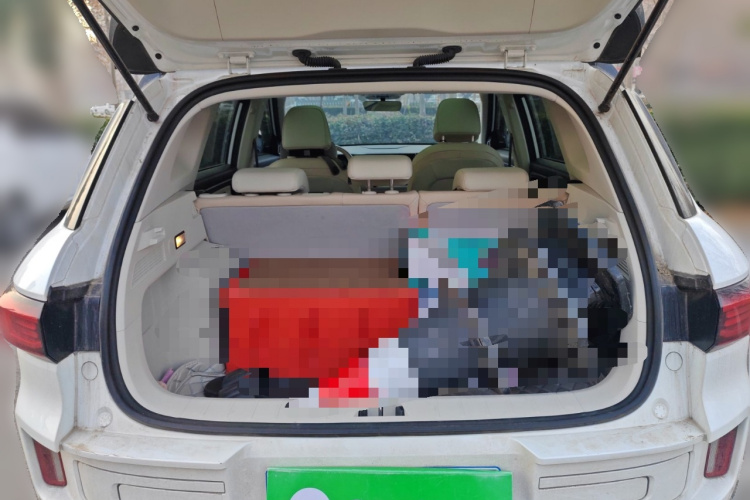 吉利汽车 吉利icon 2023款 1.5TD 巧克力醇巧版中控内饰23