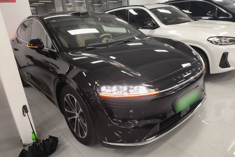 鸿蒙智行 智界R7 2024款 纯电 736km UItra车身外观3