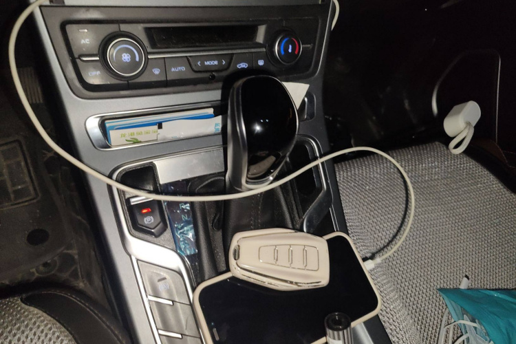 吉利汽车 帝豪 2021款 UP 1.5L CVT向上版局部细节18