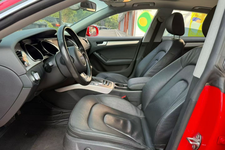 奥迪A5 2016款 Sportback 45 TFSI中控内饰7003