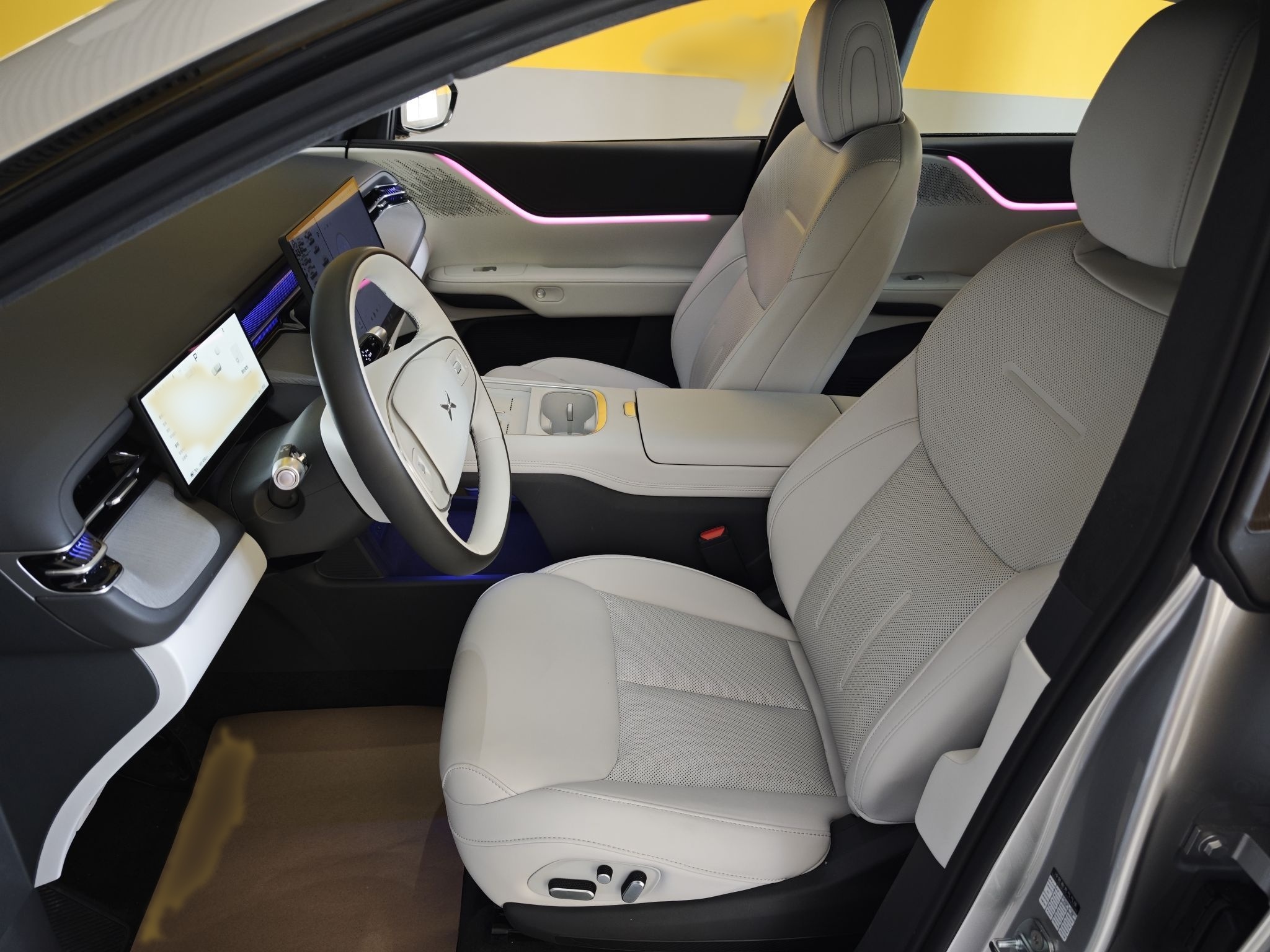 小鹏G6 2025款 625 长续航 Max 旗舰版