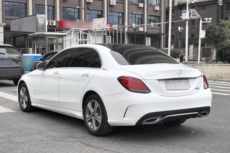 奔驰C级 2021款 C 260 L 运动版车身外观6003