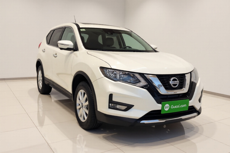 日产 奇骏 2019款 2.0L CVT舒适版 2WD车身外观3