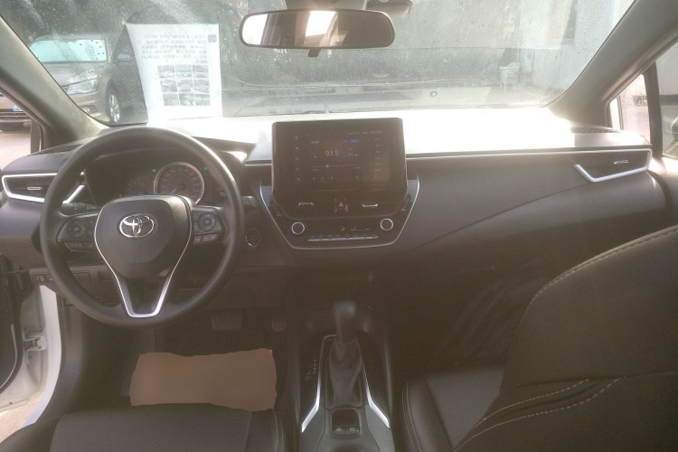 丰田 雷凌 2022款 185T CVT豪华版中控内饰12