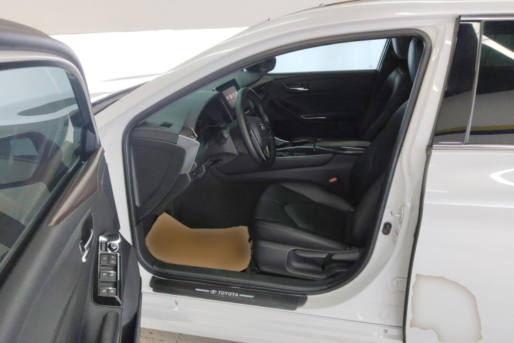 丰田 亚洲龙 2022款 2.0L 进取版中控内饰19