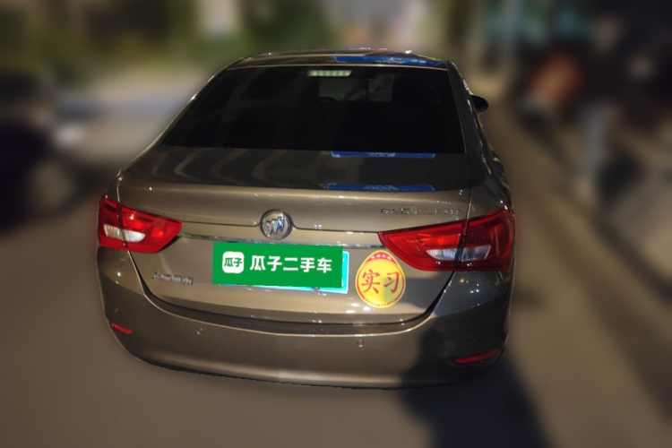 别克 英朗 2015款 18T 双离合豪华型车身外观6