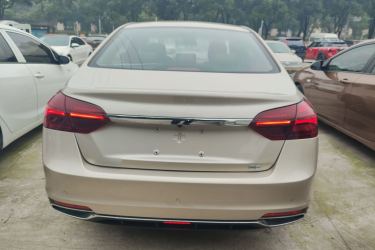 吉利汽车 帝豪 2020款 1.5L 手动向上版车身外观6