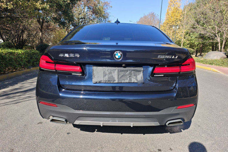 宝马5系 2022款 改款 525Li M运动套装车身外观6005