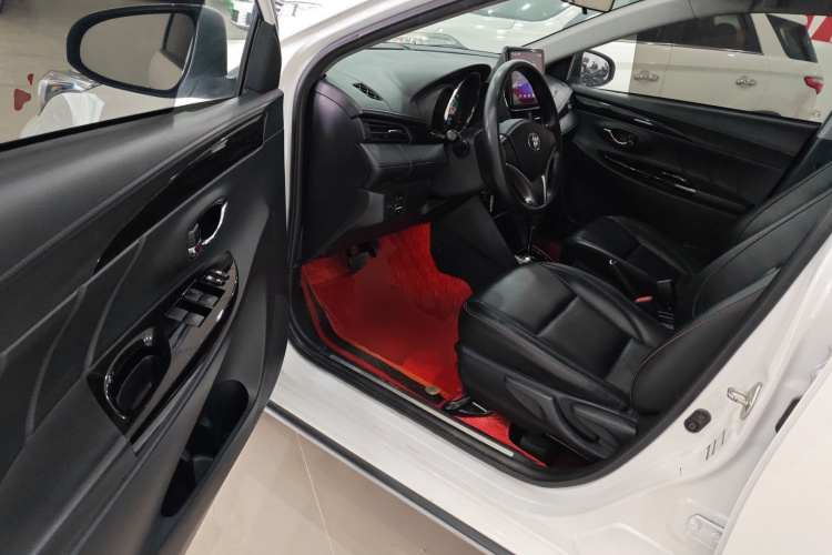 丰田 YARiS L 致炫 2021款 致炫X 1.5L CVT豪华版中控内饰7003