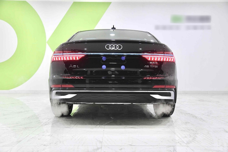 奥迪A6L 2025款 45 TFSI 臻选动感型+通风舒享包车身外观6005