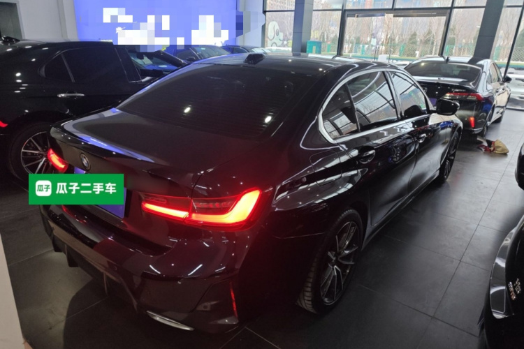 宝马3系 2023款 325Li M运动套装车身外观7