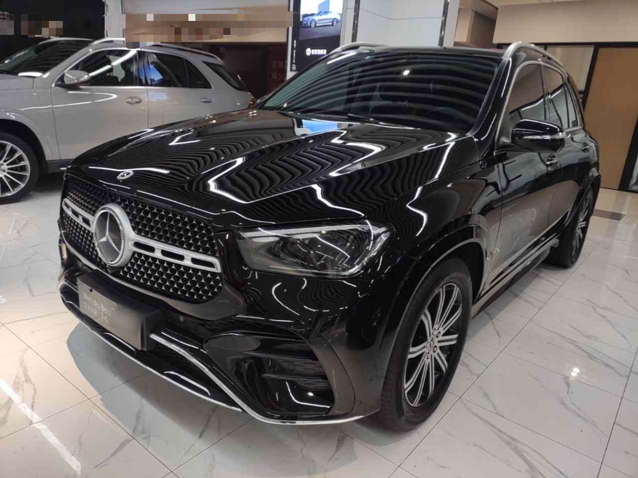 奔驰GLE 2024款 改款 GLE 350 4MATIC 时尚型(2)